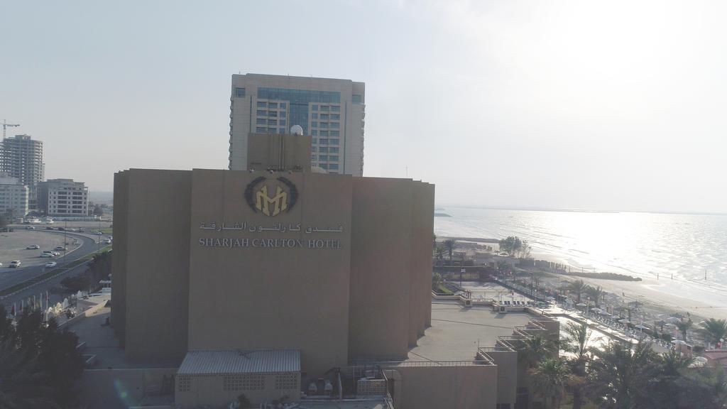 Sharjah Carlton Hotel Buitenkant foto