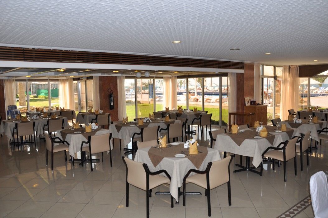 Sharjah Carlton Hotel Buitenkant foto